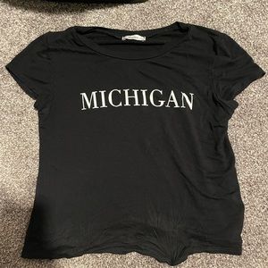 Michigan. Crop, can be tied size small